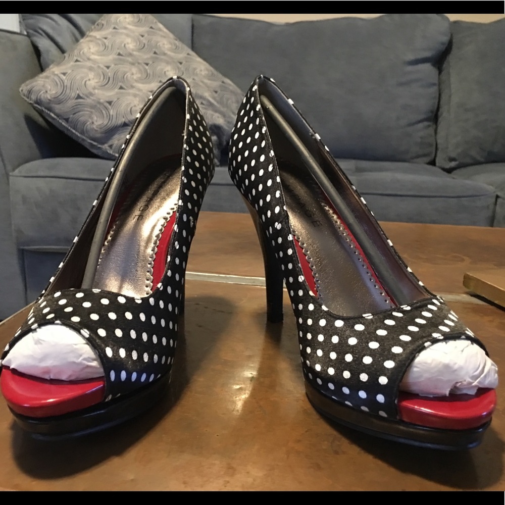 Rampage black/white polka dot high 4 inch heels
